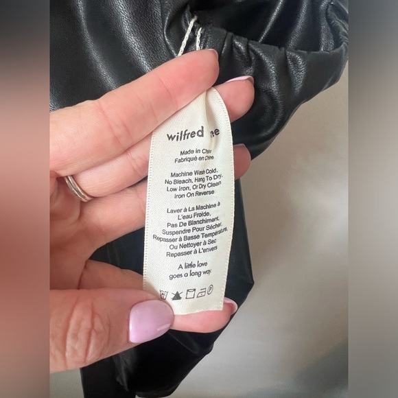 Aritzia Wilfred Free Black Vegan Leather Skinny High Waisted Leggings Small - Picture 7 of 16